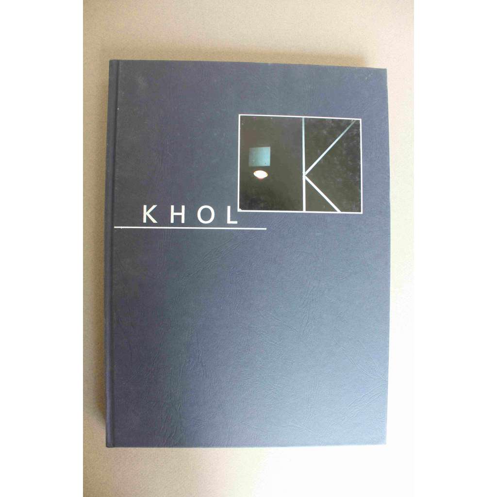 Miroslav Khol (fotografie umělecká, portréty, mj. Karel Gott, Allen Ginsberg, Josef Sudek, Adoff Hoffmeister, Karel Kryl, Bohumil Hrabal, Jan Zrzavý; podpis a věnování Miroslav Khol)