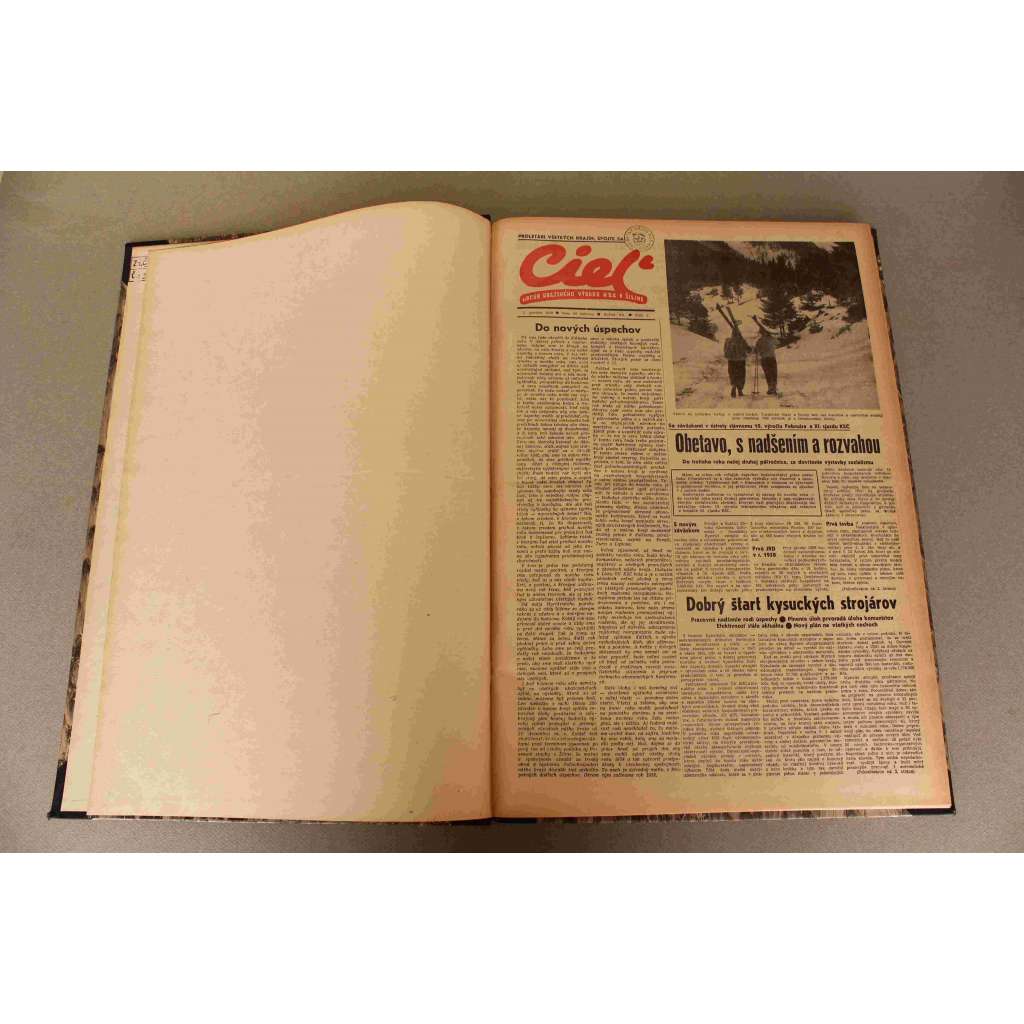Cieľ. Orgán OV KSS a rady ONV v Žiline 1958, roč. XI (noviny, Žilina, Slovensko, týdeník, mj. Po stopách nového skutra [Pionýr], Let na Mesiac, Neorealizmus v talianskom filme, Poznáte Jánošíkov kraj?, Nové autá na trhu, Tunisko)