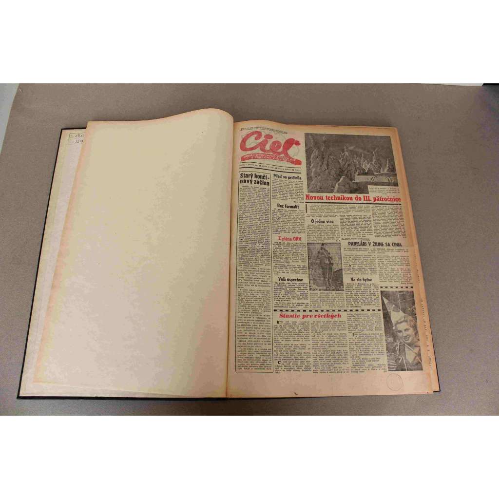 Cieľ. Orgán OV KSS a rady ONV v Žiline 1961, roč. XV. (noviny, Žilina, Slovensko, týdeník, mj. Na prahu 3. pätročnice, Žilina - sídliště, Historický deň ludstva [Jurij Gagarin], Pod zástavou leninizmu ku komunizmu)