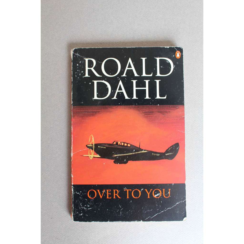 Over to You: Ten Stories of Flyers and Flying (Přepínám: Deset příběhů o letcích a létání)