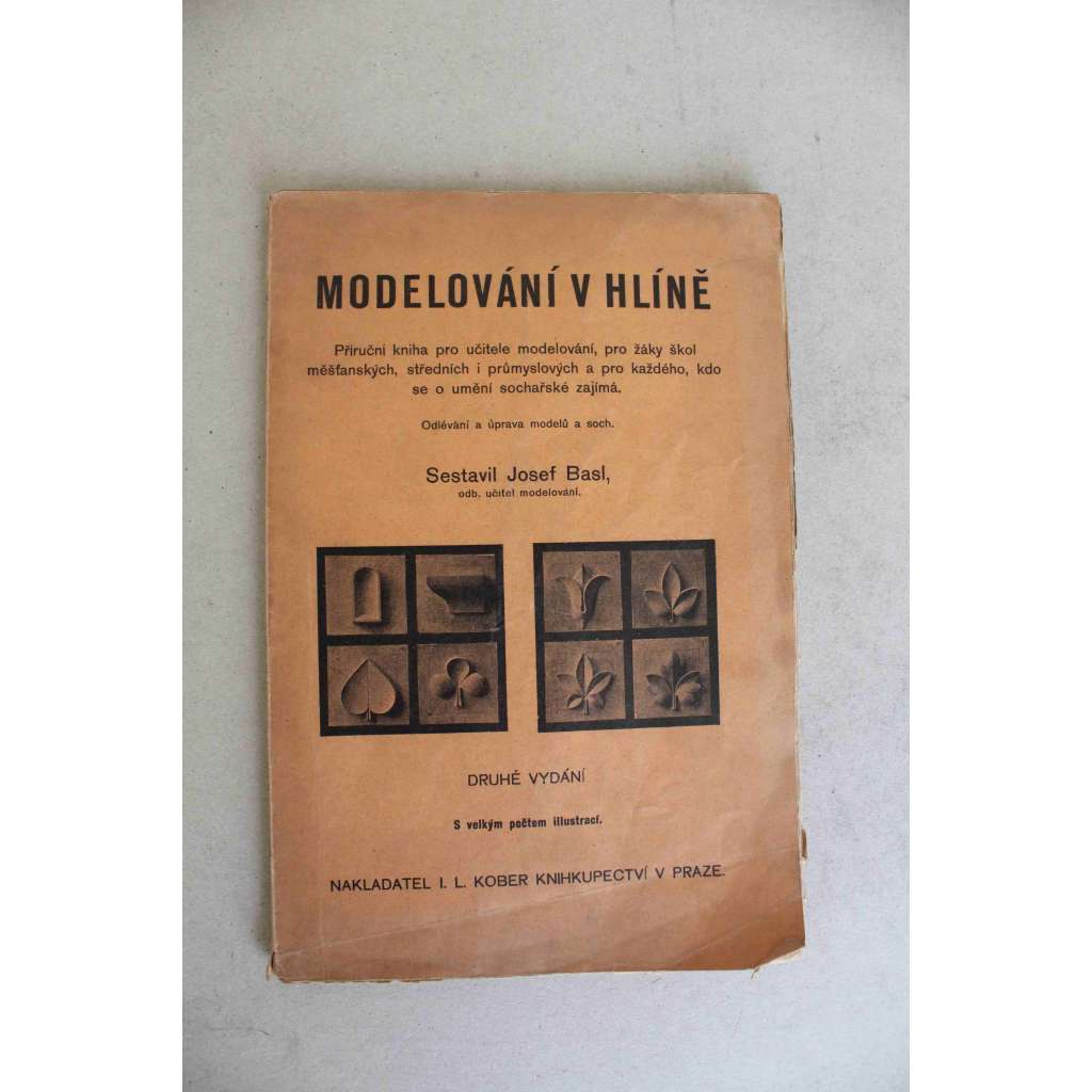 Modelování v hlíně. Odlévání a úprava modelů a soch (sochařství)