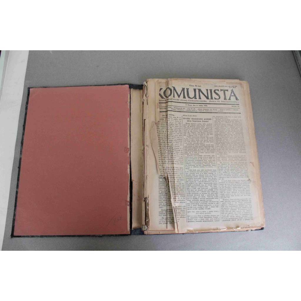 Komunista 1922, roč. IV. (noviny, komunismus, první republika, mj. K. Liebknecht a R. Luxemburgová, Pomozte hladovějícím v Rusku!, K. Marx, jeho život a učení; Levá oposice)
