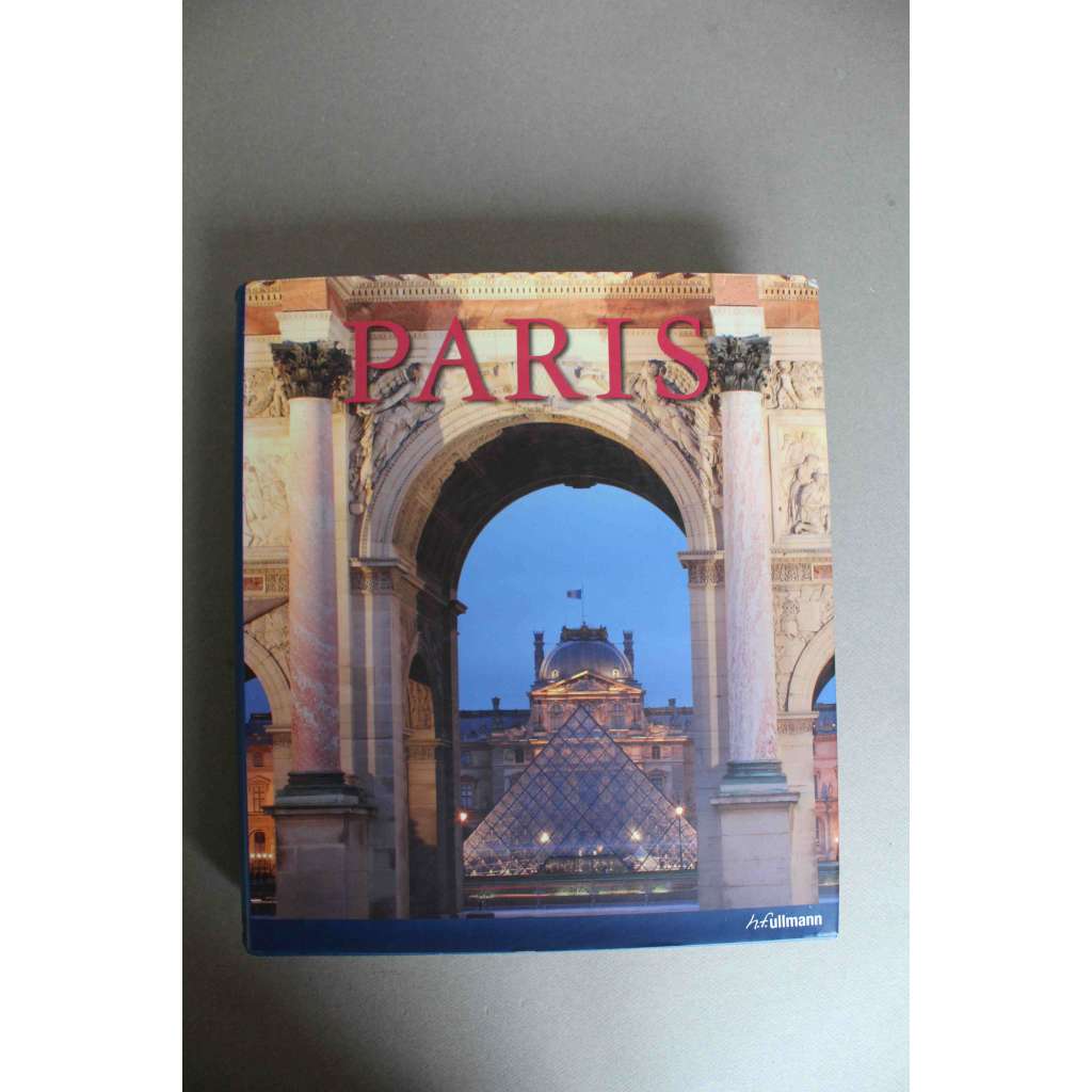 Paris. Kunstmetropole und Kulturstadt (Paříž. Metropole umění a město kultury, historie, mj. Saint Denis, Notre Dame, Louvre, Bastilla, Sorbonna, impresionismus, secese, Mucha, Degas, Monet, Picasso, Renoir, Rodin)