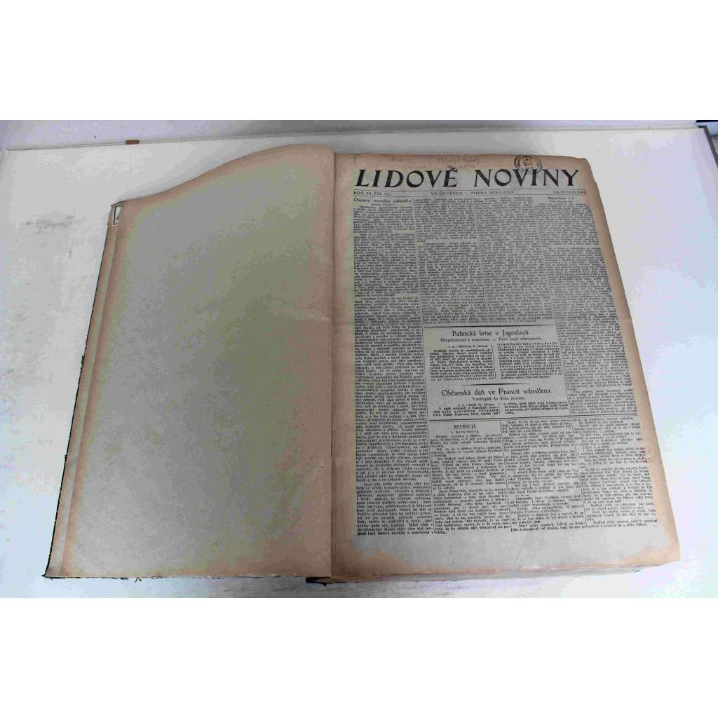 Lidové noviny 1926, roč. 34 (duben-červen) (deník, první republika, mj. Poměr česko-rakouský, Moderní domácnost [Brno], K.Čapek - Relief Prahy, Stávka Anglie, Amundsenův let, Pilsudski odmítl presidentství Polska, Sokolský slet)