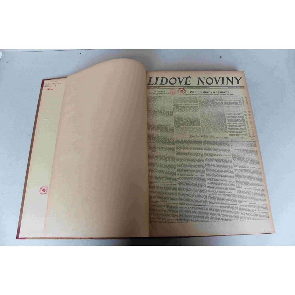 Lidové noviny 1948, roč. 56 (říjen-prosinec) (deník, komunismus, mj. Je třeba dovést boj s reakcí do konce, Jak roste nové Chebsko, Jednání o Berlínu, Marshallův plán, Pětiletka, Truman opět zvolen presidentem)