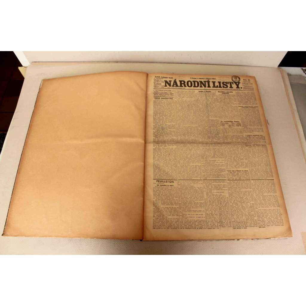Národní listy 1924, roč. 64 (březen-duben) (noviny, deník, první republika, mj. Anglie a Rusko, Památce B. Smetany, Konec starého Turecka, Lihová aféra, M. Pirner - úmrtí, Ukrajinské hnutí v Polsku, Vítězství Mussoliniho)