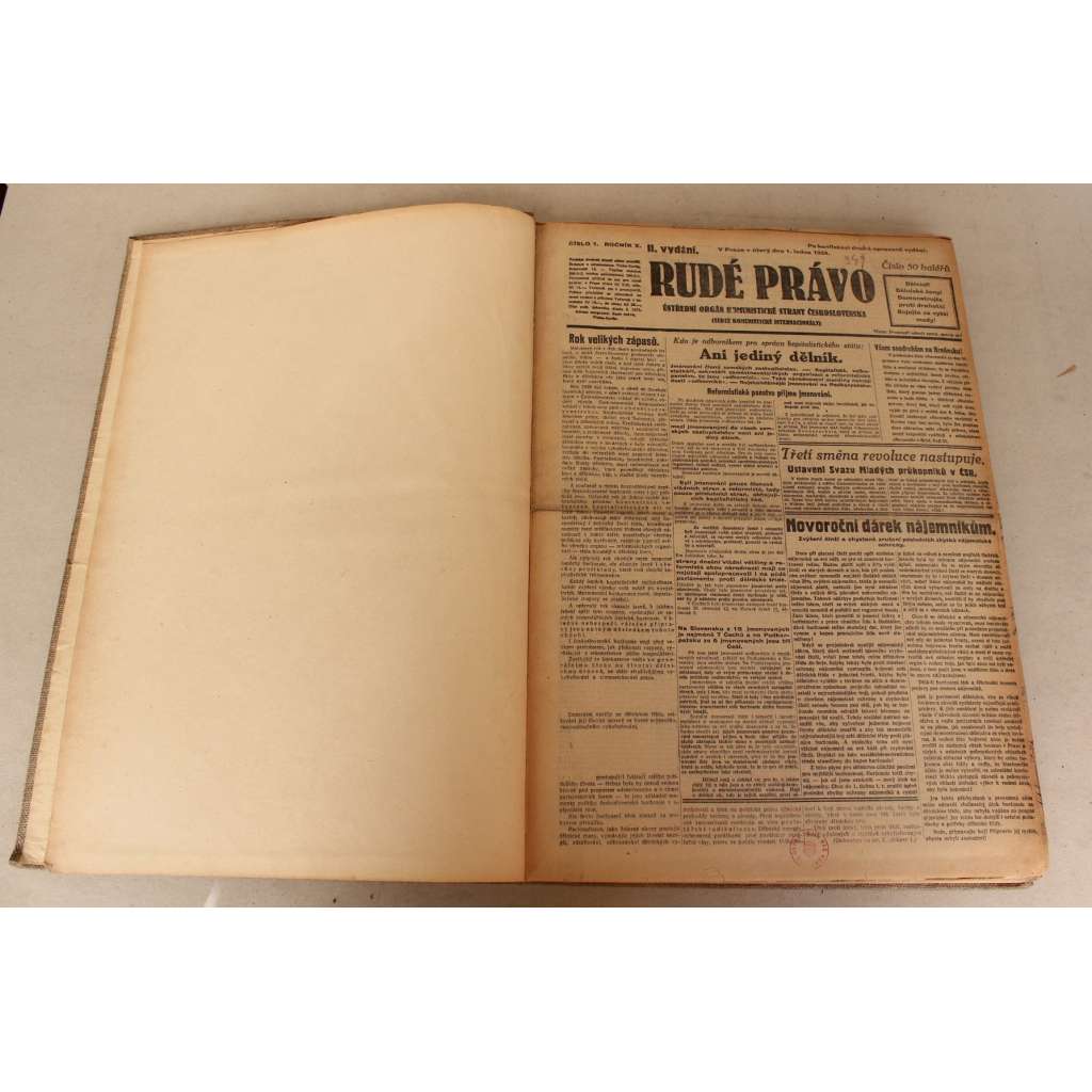 Rudé právo 1929, roč. X. (leden-únor) (noviny, první republika, komunismus, mj. Zvyšuje se tajně vojenský rozpočet, Tuka zatčen, K boji proti fašismu, Fašistický převrat v Jugoslavii, Textilní stávka na severu pokračuje) Rudé právo 1929, roč. X. (leden-únor) (noviny, první republika, komunismus, mj. Zvyšuje se tajně vojenský rozpočet, Tuka zatčen, K boji proti fašismu, Fašistický převrat v Jugoslavii, Textilní stávka na severu pokračuje)