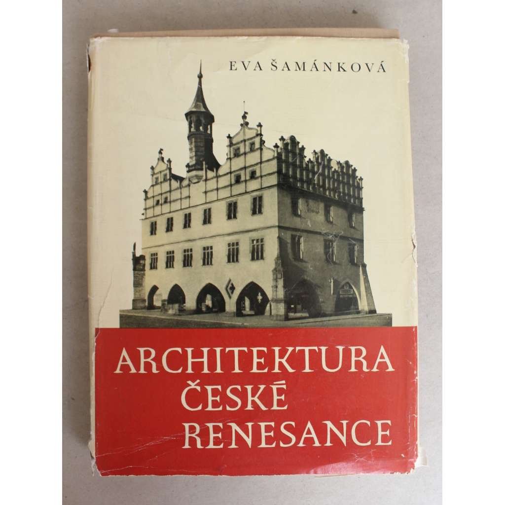 Architektura české renesance (Česká renesance, mj. Benedikt Rejt, Paolo della Stella, B. Wohlmuth, Pražský hrad, Nelahozeves, Chrudim, Litovel, Český Krumlov, Moravský Krumlov, Jindřichův Hradec, Pardubice)