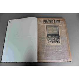 Právo lidu 1931, roč. XL (leden) (noviny, deník, první republika, sociální demokracie, mj. Joffre, Venizelos, Bude letos lépe či ještě hůře?, Požár Poldiny hutě na Kladně, Země věčného ledu a sněhu [Grónsko])