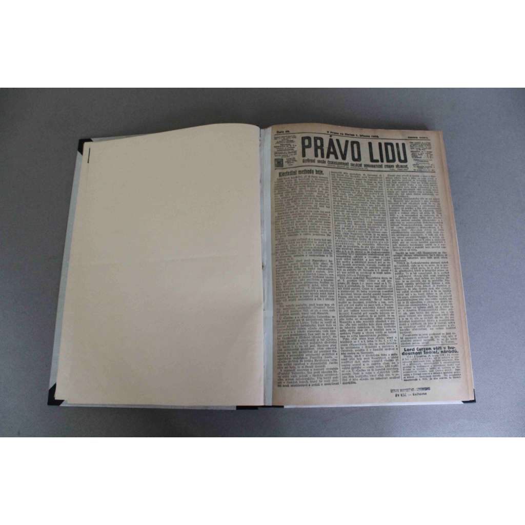 Právo lidu 1923, ročník XXXII (březen) (noviny, deník, první republika, sociální demokracie mj. Význam úpravy Vltavy na Maninách, Moskevská sovětská vláda nabízí přátelství Mussolinimu, Ochrana republiky, Polské hranice)