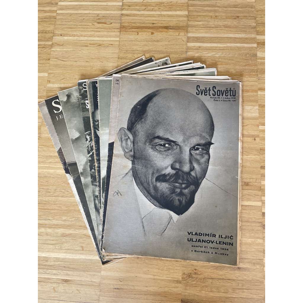 Svět sovětů, ročník VII., číslo 1, 2 a 4-11/1938 (časopis, noviny) - chybí číslo 3