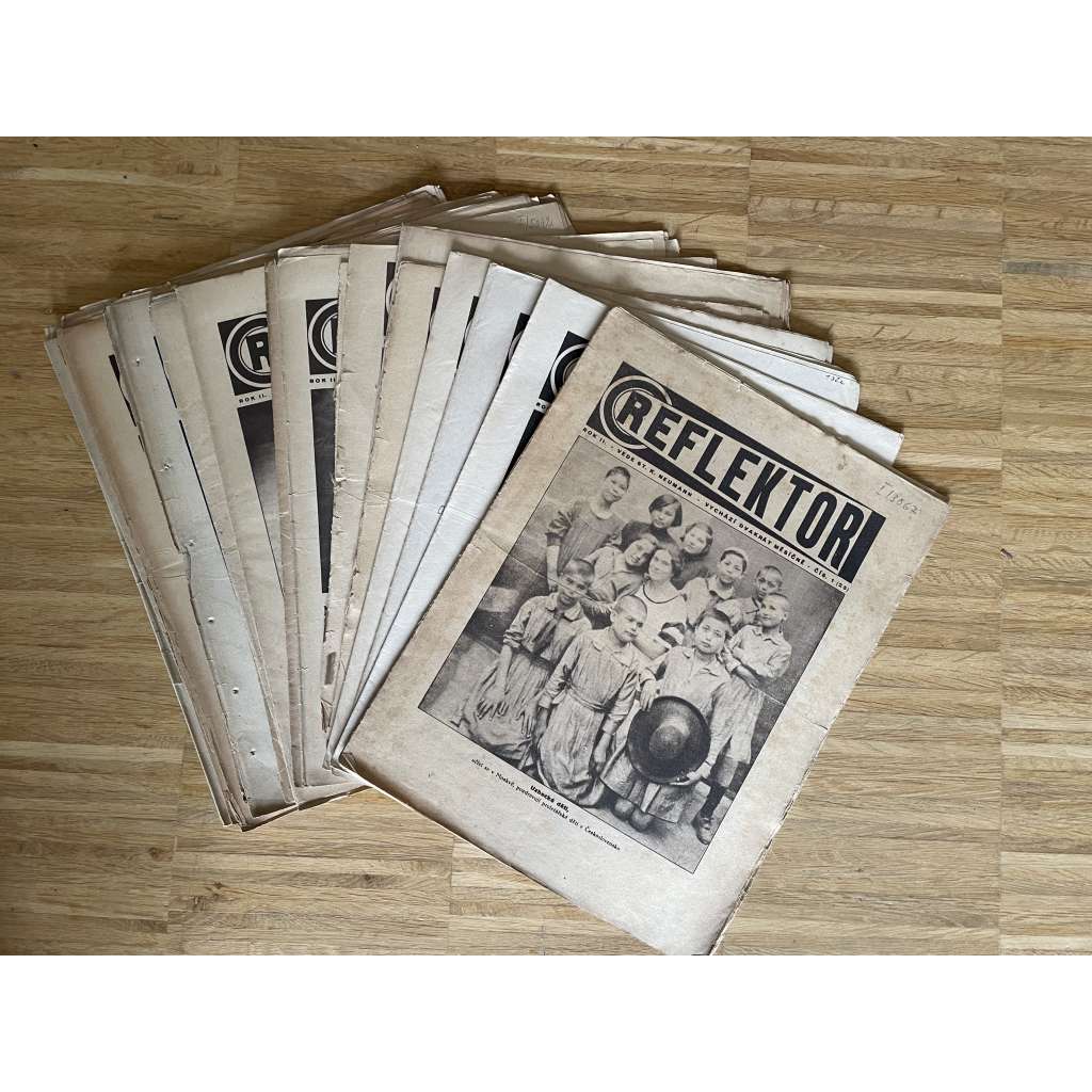 Reflektor, ročník II., číslo 1.-24./1926 (kompletní) - 1. republika, noviny, časopis