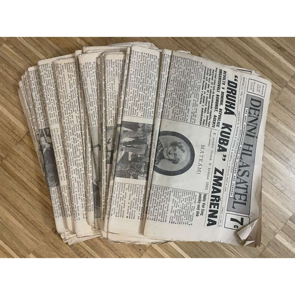 Denní hlasatel, ročník LXXV./1965 (noviny, exil, Chicago) - různá čísla viz níže Denní hlasatel, ročník LXXV./1965 (noviny, exil, Chicago) - různá čísla viz níže