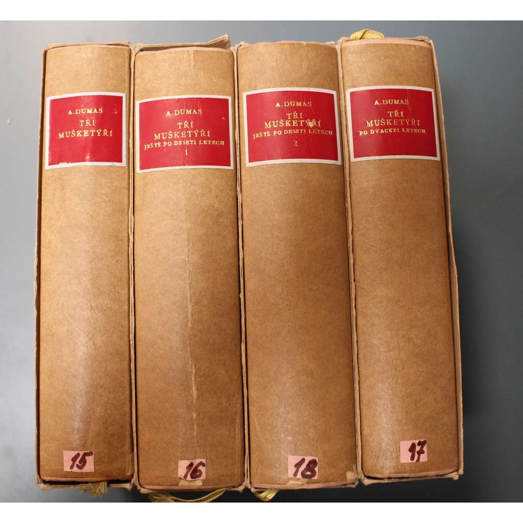 Tři mušketýři; Tři mušketýři po deseti letech 2 svazky; Tři mušketýři po dvaceti letech; historický román, Francie; Vazba Rajman Rožďalovice)