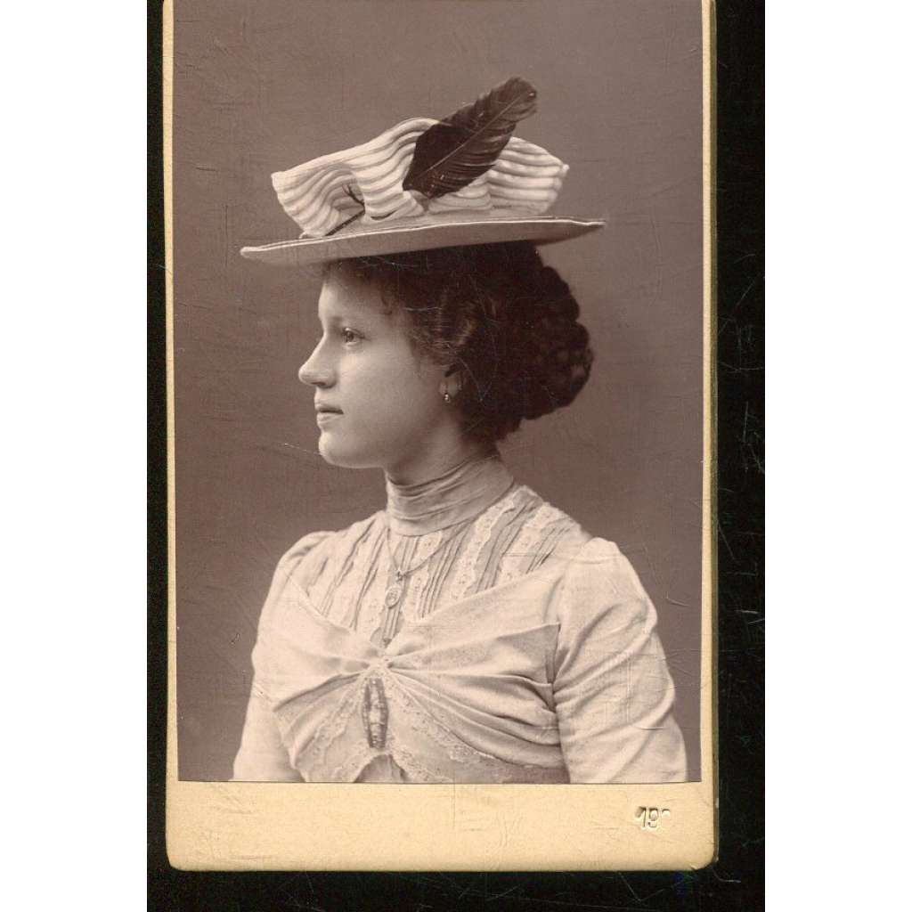 Stará fotografie - kabinetka (H. Eckert, Praha)