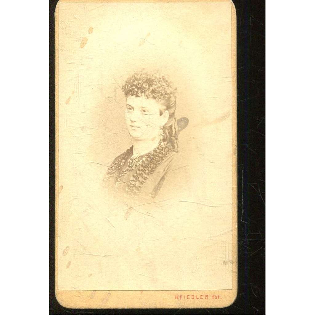 Stará fotografie - kabinetka (H. Fiedler, Praha)