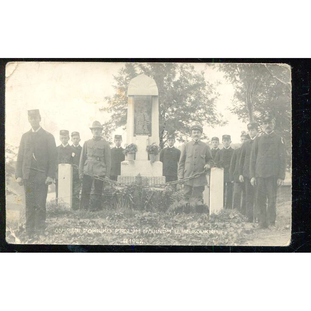 Helkovice, Vysoké nad Jizerou, Semily, pomník padlým z války