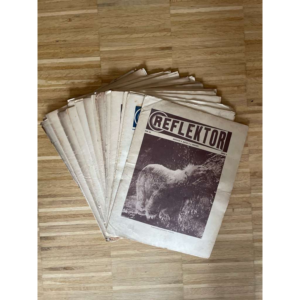 Reflektor, ročník III., čísla 1.-24./1927 (kompletní ročník) - 1. republika, časopis, noviny