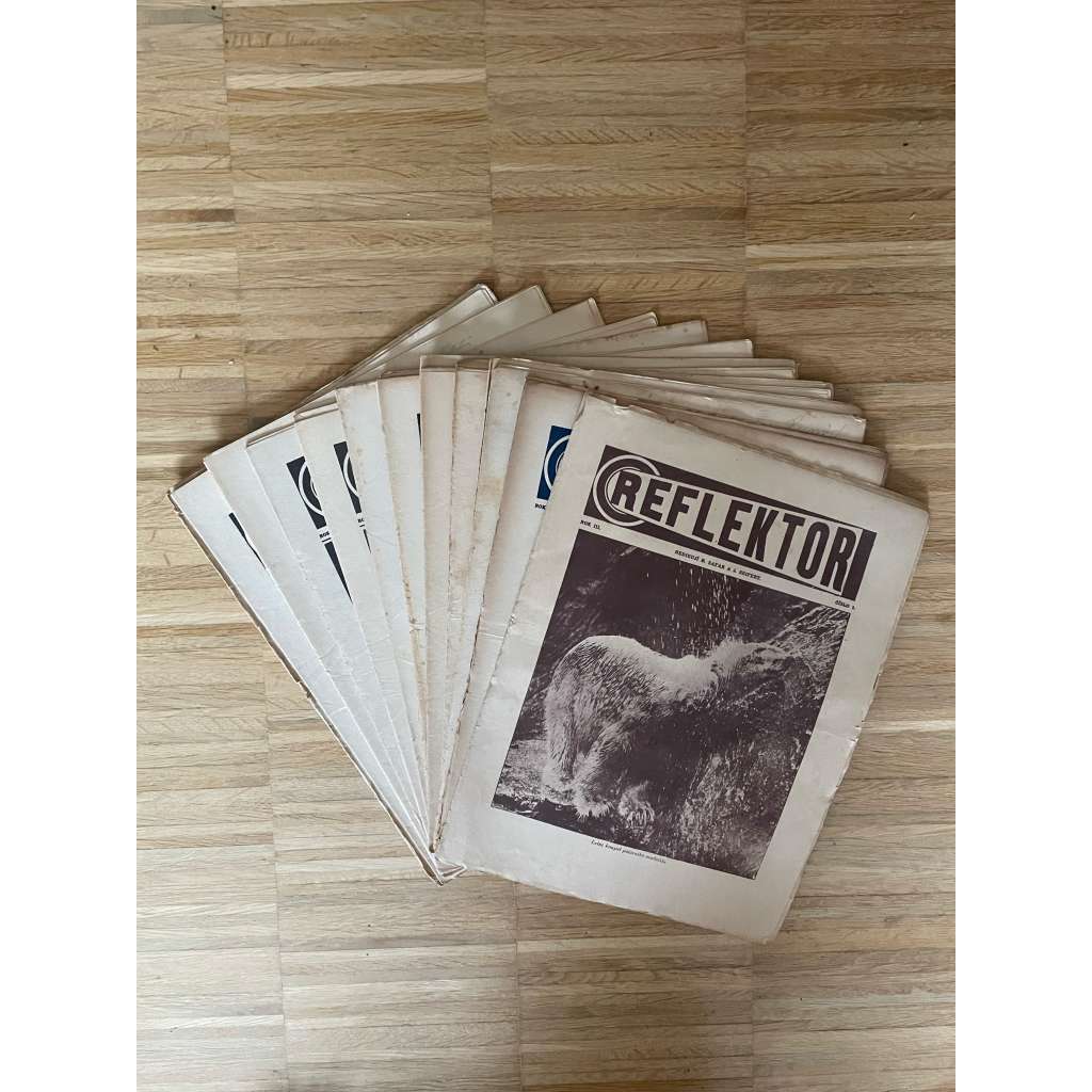 Reflektor, ročník III., čísla 1.-24./1927 (kompletní ročník) - 1. republika, časopis, noviny