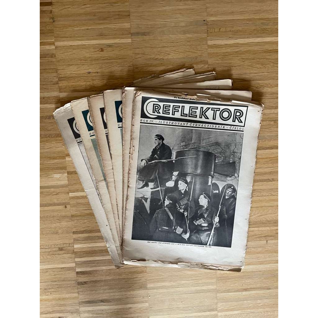 Reflektor, ročník IV., čísla 3, 4-6, 8-11, 13, 18, 20-22 a 24/1928 (není kompletní) - 1. republika, časopis, noviny