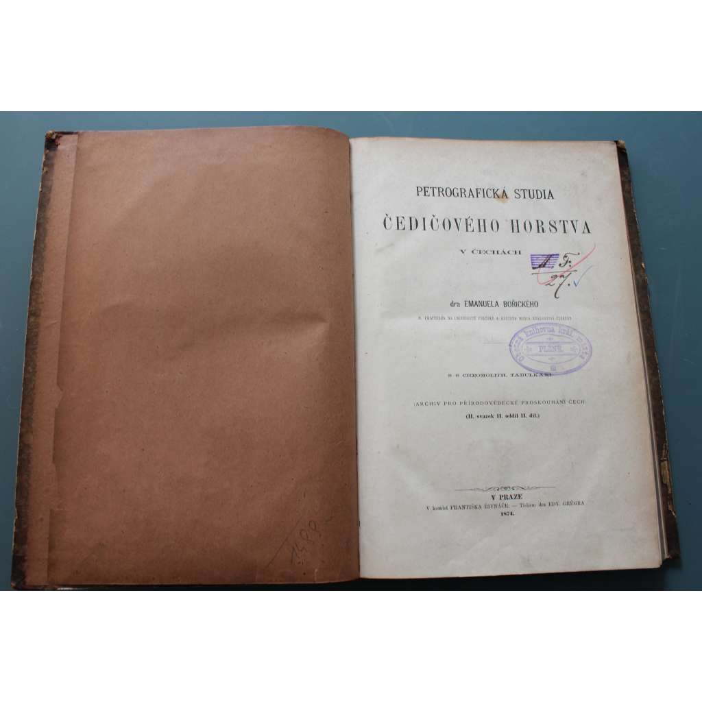 Petrografická studia čedičového horstva v Čechách (edice: Archiv pro přírodovědecké proskoumání Čech) (geologie, čedič, mj. Dubice, Bečov, Benešov, Karlovy Vary; barvotiskkové ilustrace)