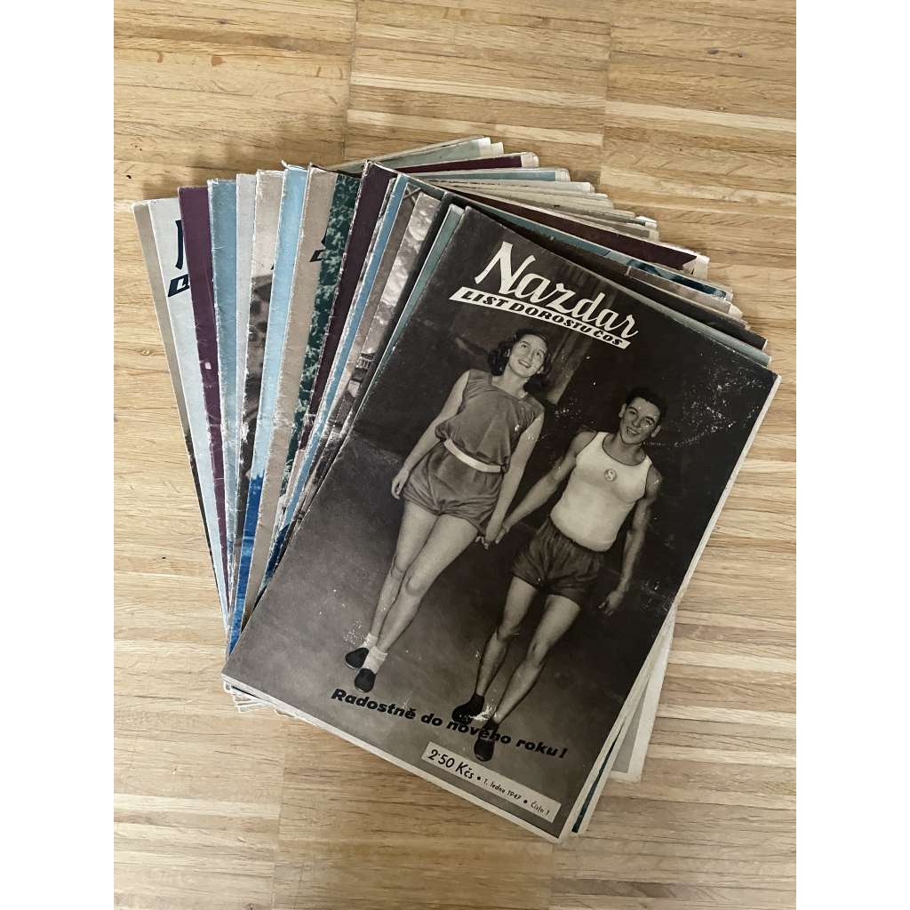 Nazdar, list dorostu ČOS, čísla 1-24/1947 (Sokol, Sokolství, časopis)