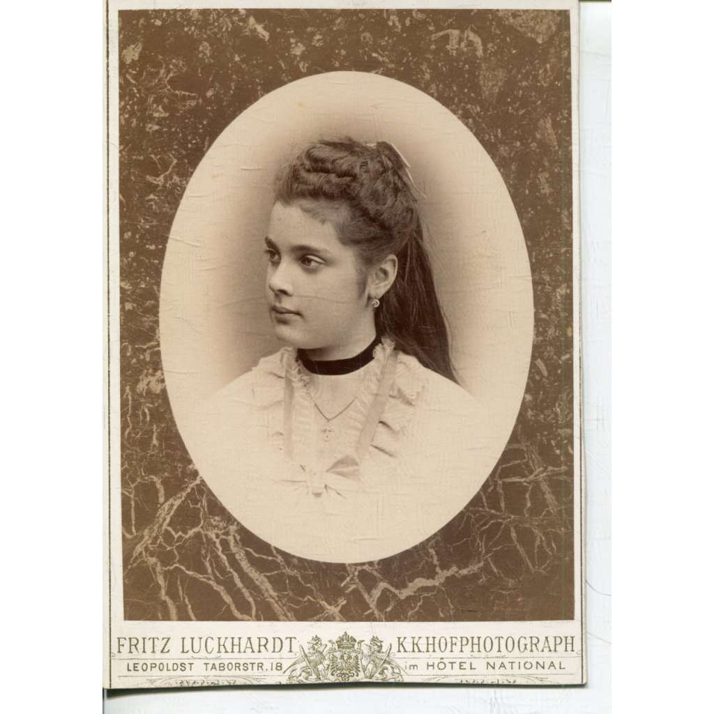 Stará fotografie - kabinetka (Fritz Luckhardt) Stará fotografie - kabinetka (Fritz Luckhardt)