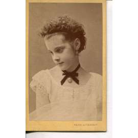 Stará fotografie - kabinetka (Fritz Luckhardt, Vídeň)