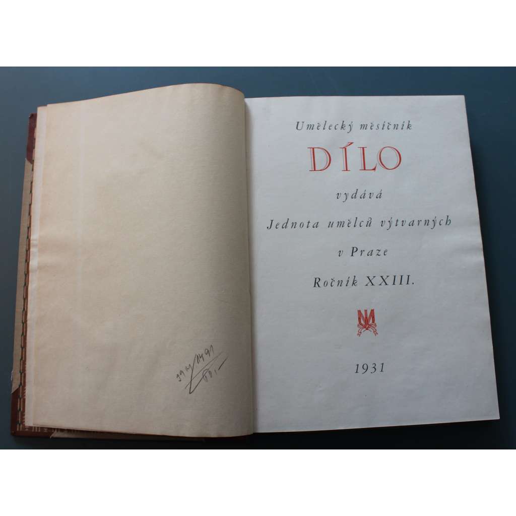 Umělecký měsíčník Dílo 1931, roč. XXIII. (časopis, umění, mj. Mistrovský věk Schwaigrovy školy, Fraška současného umění, Moderní byt a obrazy, Výstavy a výtvarné umění, ilustrace O. Blažíček, F. naske, J. Obrovský; polokožená vazba - vazba kůže)