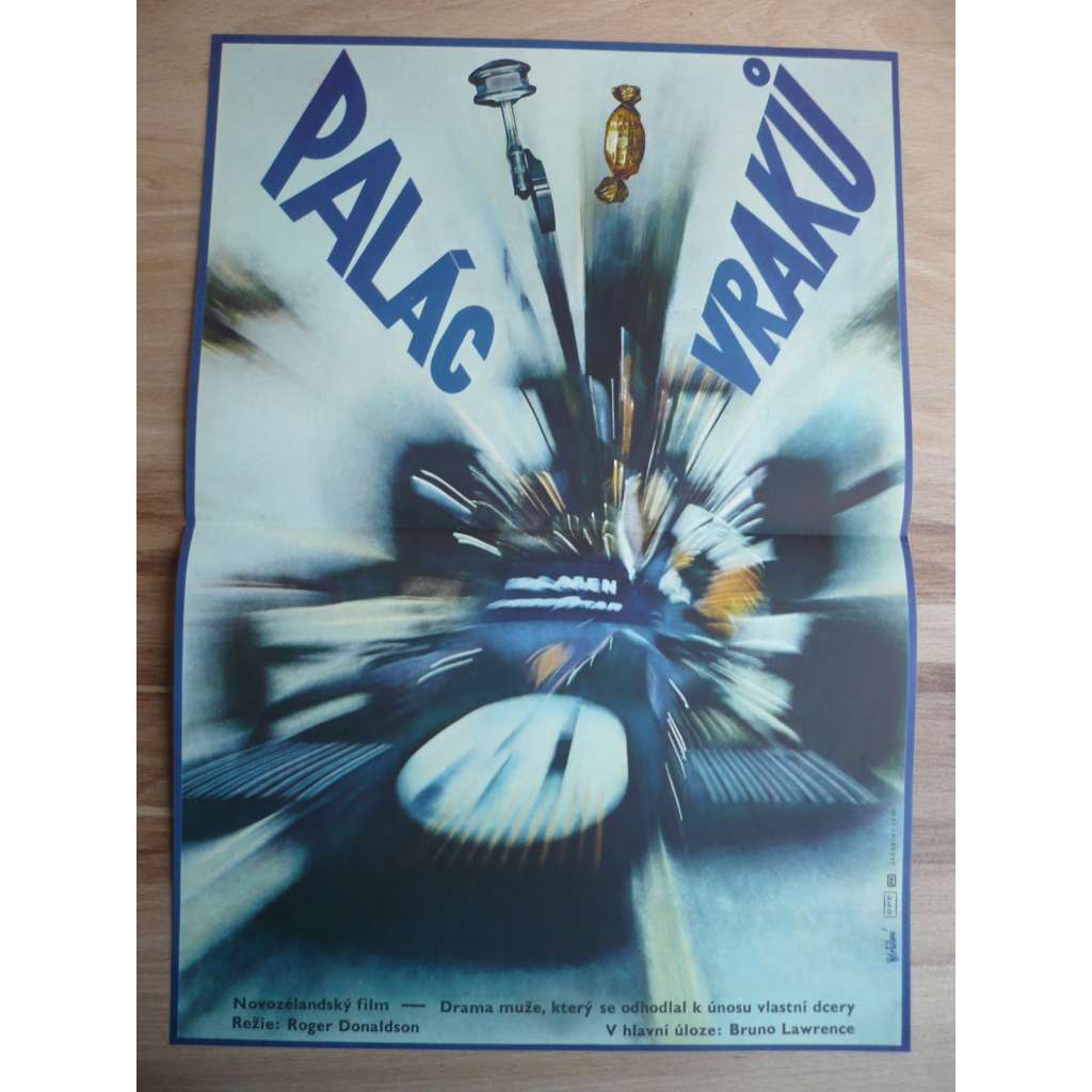 Palác vraků (filmový plakát, film Nový Zéland 1981, režie Roger Donaldson, Hrají: Bruno Lawrence, Sean Duffy, Margaret Umbers)