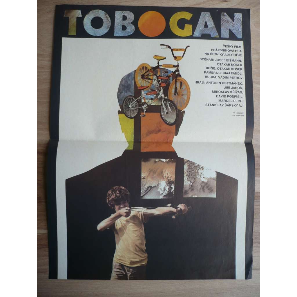 Tobogan (filmový plakát, film ČSSR 1989, režie Otakar Kosek, Hrají: Antonín Hejtmánek, Maroš Kramár, Marcela Peňázová)