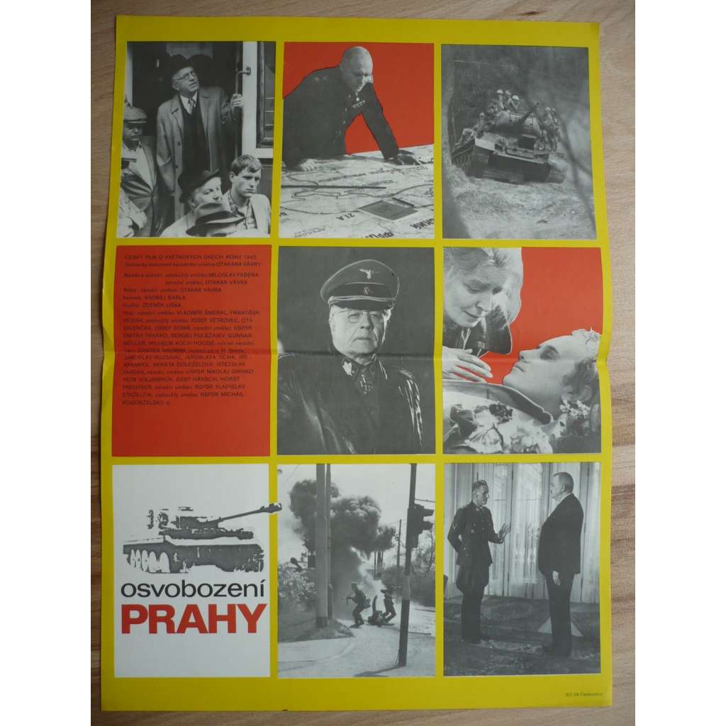 Osvobození Prahy (filmový plakát, film ČSSR 1975, režie Otakar Vávra, Hrají: Vladimír Šmeral, František Vicena, Josef Větrovec)