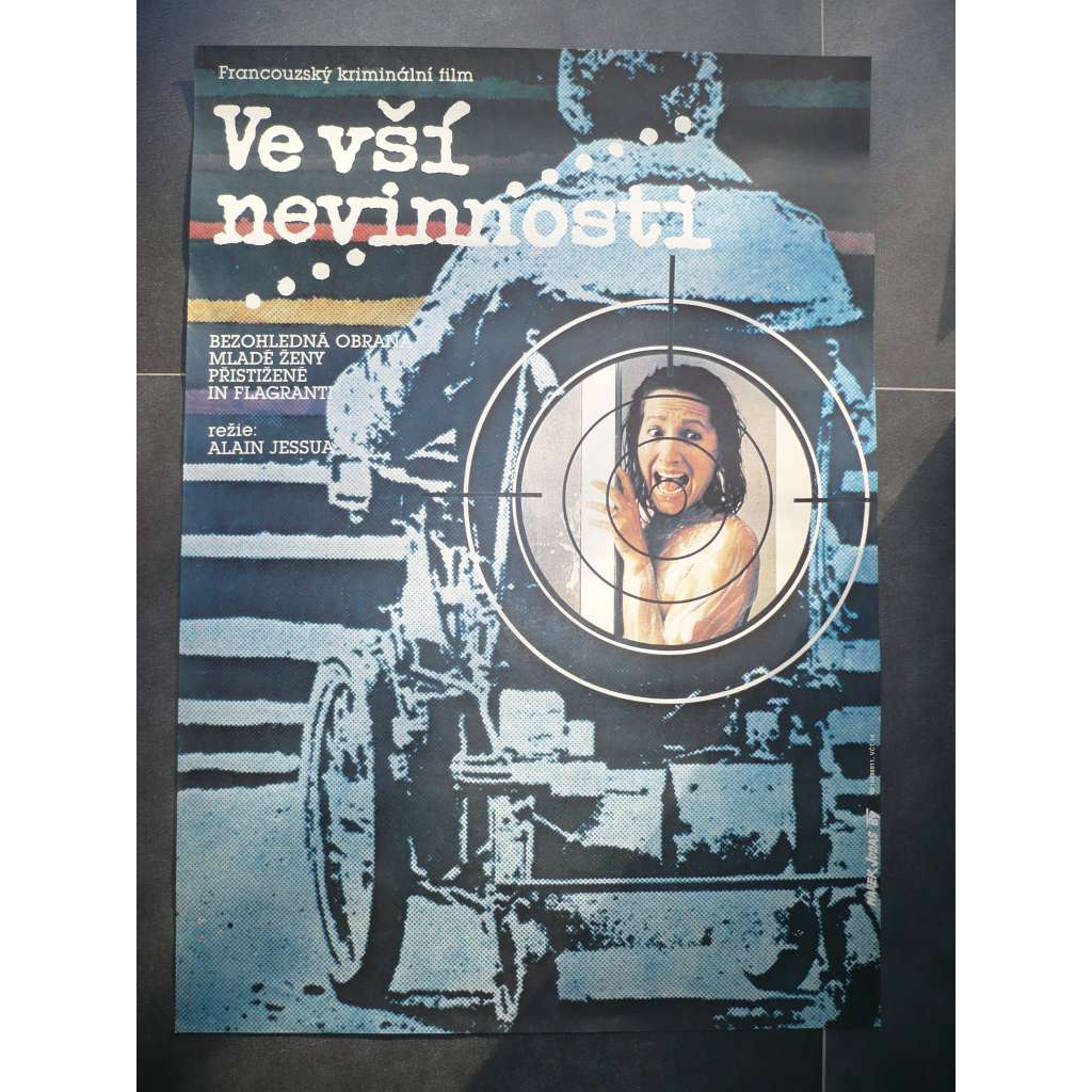 Ve vší nevinnosti (filmový plakát, film Francie 1988, režie Alain Jessua, Hrají: Michel Serrault, Nathalie Baye, François Dunoyer)