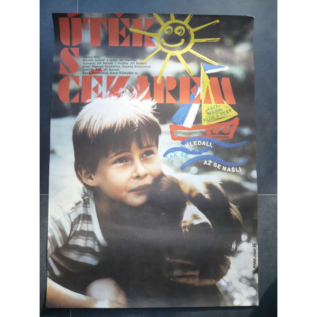 Útěk s Cézarem (filmový plakát, film ČSSR 1989, režie Jiří Hanibal, Hrají: Matouš Soukenka, Zdeněk Žák, Zuzana Schulzová)