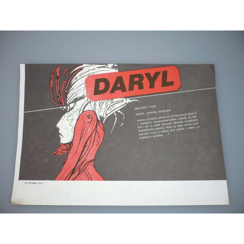 Daryl (filmový plakát, papírová fotoska, slepka, film VB 1985, režie Simon Wincer, Hrají: Barret Oliver, Mary Beth Hurt, Michael McKean)