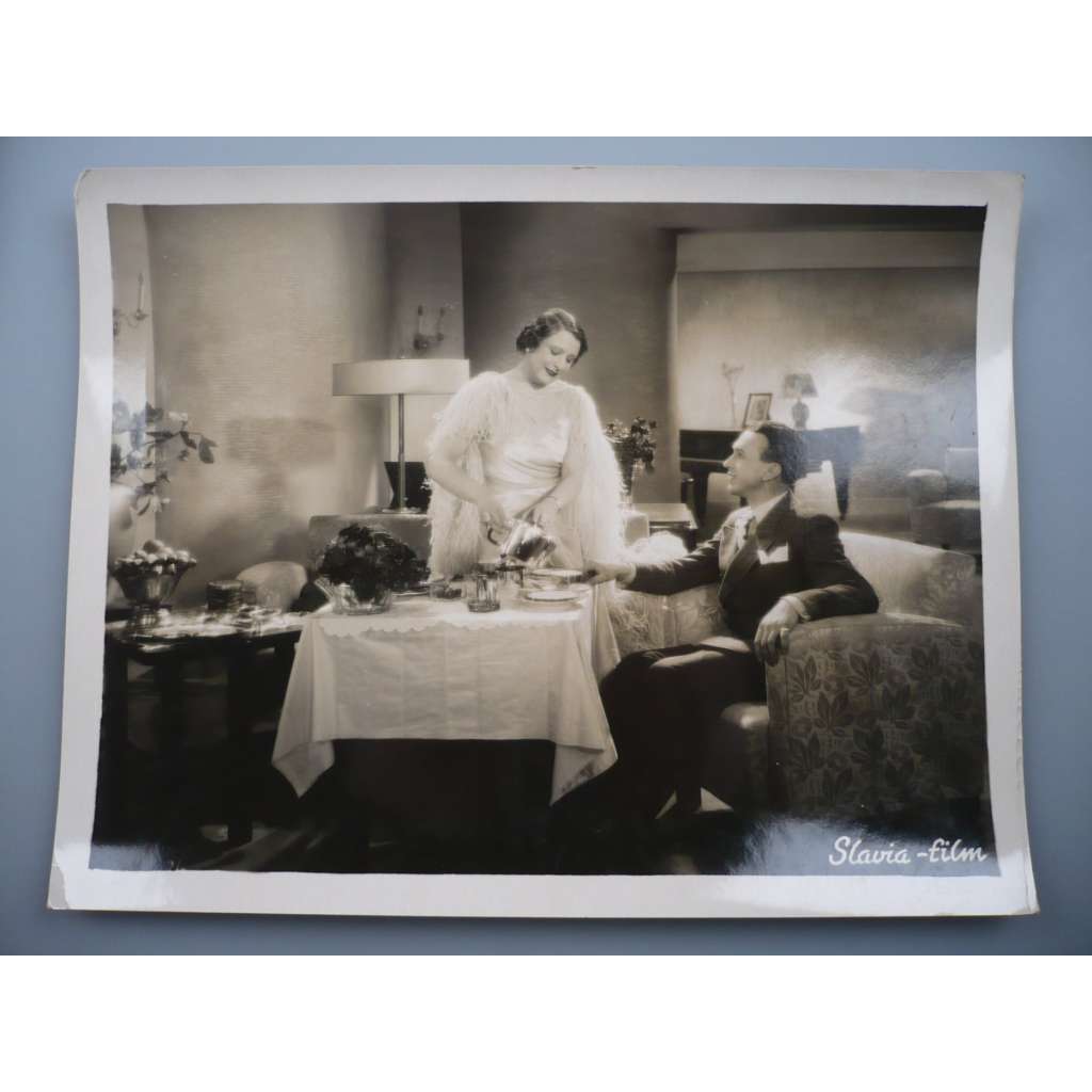 FILM FOTOSKA - Žena, která ví, co chce 1934 - Režie Binovec; Krausová - ORIG. CINEMA-PHOTO