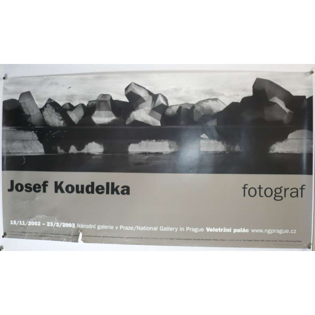 Josef Koudelka - Výstava 15/11/2002 - 23/2/2003 Národní galerie v Praze - plakát
