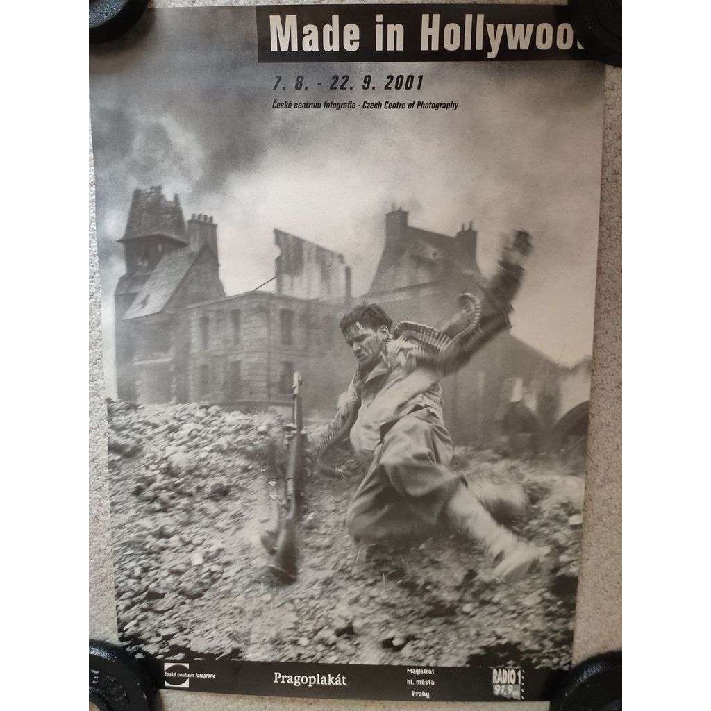 Made In Hollywood - České centrum fotografie - Pragoplakát - výstava 2001 - reklamní plakát