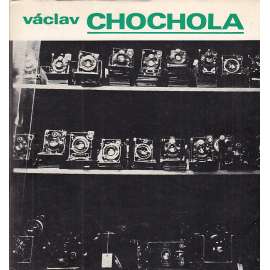 Václav Chochola. Fotografie z let 1940-1982 [Hradec Králové, Dvůr Králové, Praha, Liberec, srpen 1982 - květen 1983] (Noční chodec, Ladislav Pešek, Jiří Trnka a Jan Werich, Salvador Dalí, Max Ernst, Louis Armstrong)