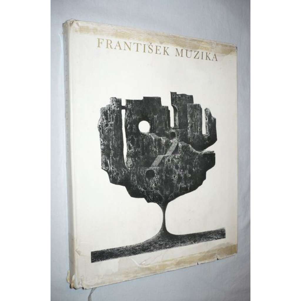 František Muzika - monografie (malba a grafika, kubismus, surrealismus, avantgarda) + grafika LARVA (orig. linoryt; 1966) Hol