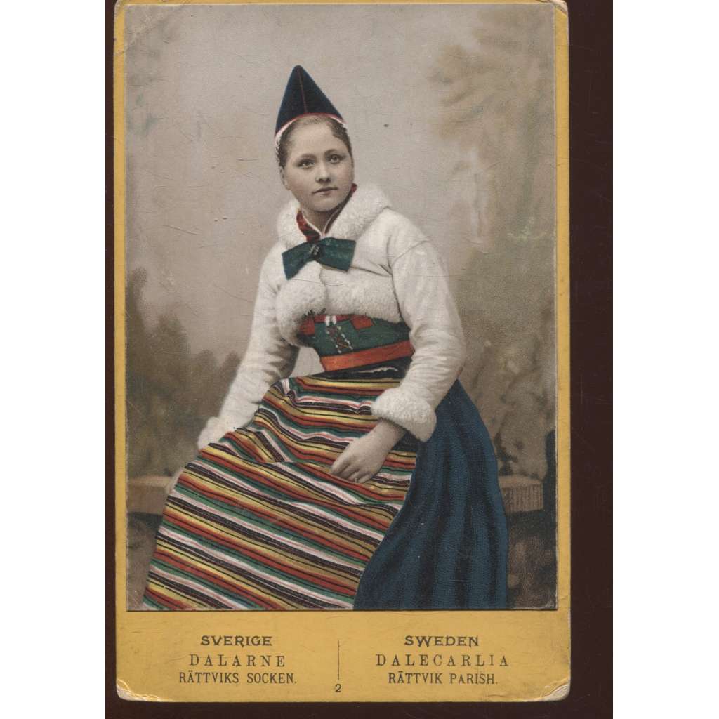 Stará fotografie - kabinetka (Švédsko, švédský kroj, Dalarne) - žena