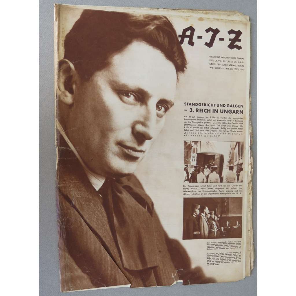A-I-Z [Arbeiter-Illustrierte-Zeitung; AIZ], roč. 11, 1932, č. 33 [časopis; fotografie; komunismus]