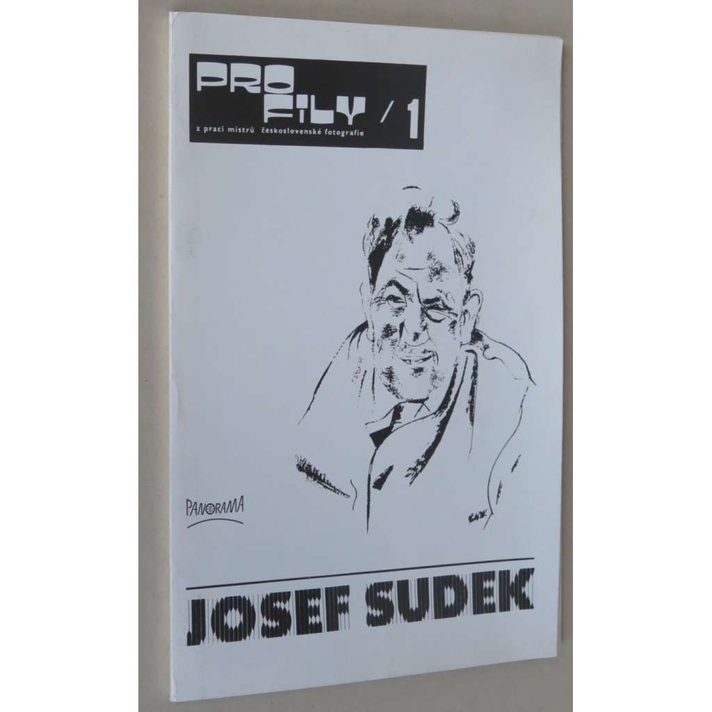Josef Sudek [16 fotografií; Profily z prací mistrů československé fotografie]
