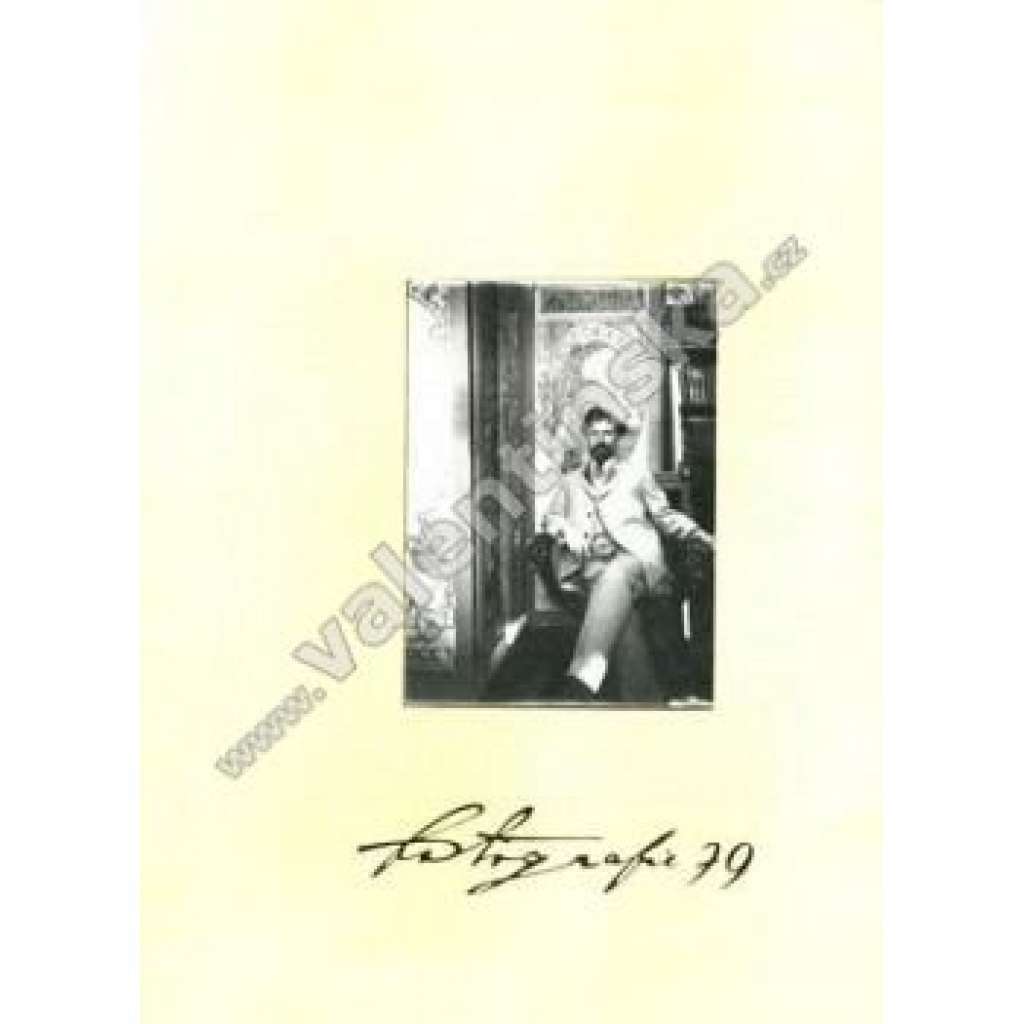 Revue Fotografie 79. Ročník XXIII. Číslo 3. (časopis, mj. Fotografie Jiřího Hankeho, 70 let Josefa Ehma, Zázračné kouzlo Afriky, Chvála turistického fotografování)