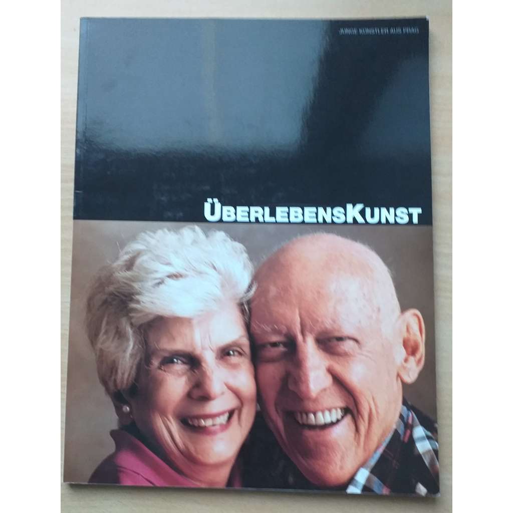 ÜberlebensKunst - Umění přežít [výstava českých výtvarníků]