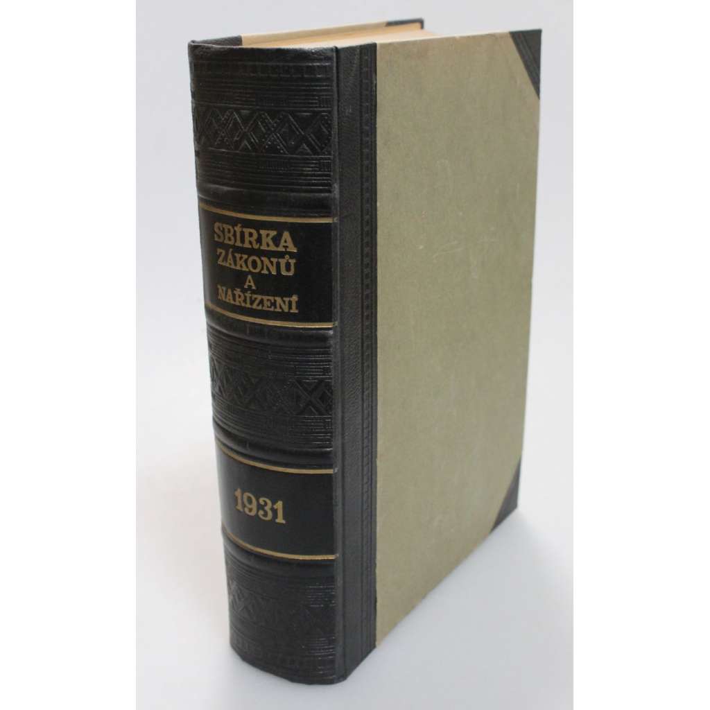 Sbírka zákonů a nařízení státu československého 1931 (právo, první republika, polokožená vazba - vazba kůže)