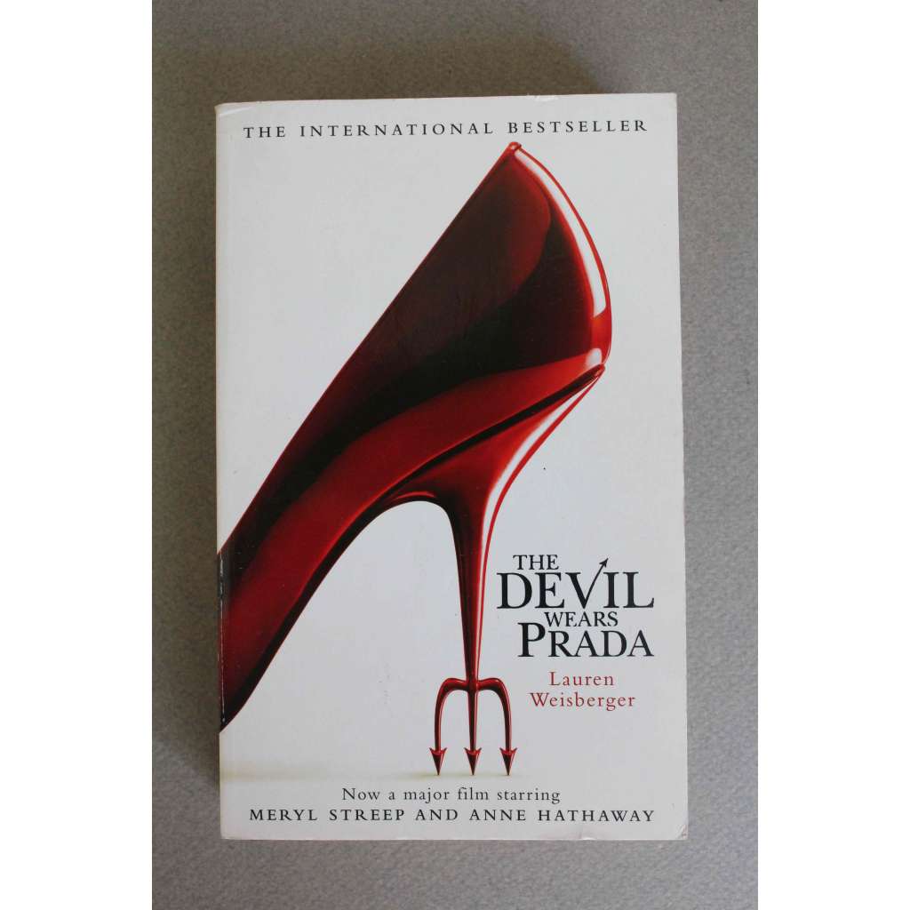 The Devil wears Prada (Ďábel nosí Pradu, román, móda)