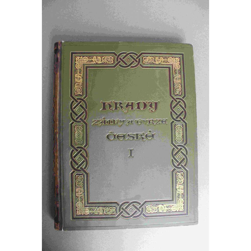 Hrady, zámky a tvrze Království českého, díl 1. Chrudimsko (historie, architektura, mj. Litomyšl, Pardubice, Kunětická hora, Rychemburk, Svojanov, Slatiňany)