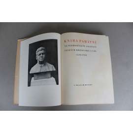Kniha památní na 700 let založení českých křížovníků s červenou hvězdou (1233-1933) [křižovníci, řeholní řád, architektura, iluminované rukopisy]
