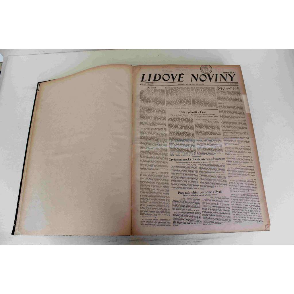 Lidové noviny 1937, roč. 45 (listopad-prosinec) (deník, první republika, mj. Eden radí Francovi, Brno uvítalo krále Carola, Amerika poučila bývalého krále, Lord Halifax k Hitlerovi, Chamberlain o ČSR, Nankin před pádem)